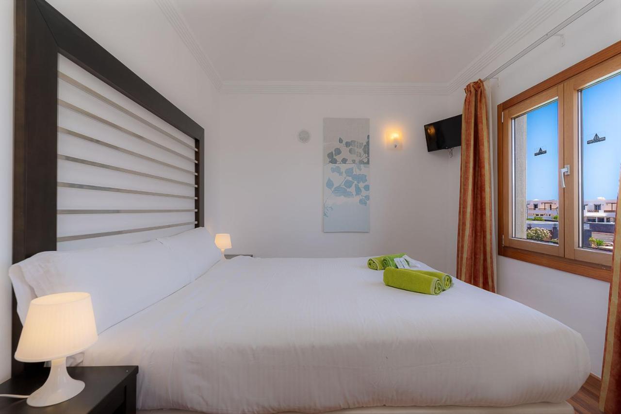Villas Camelot By Escape Home Playa Blanca  Exterior photo